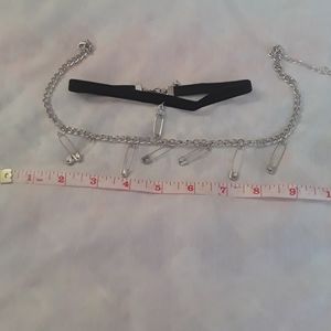 Pin choker